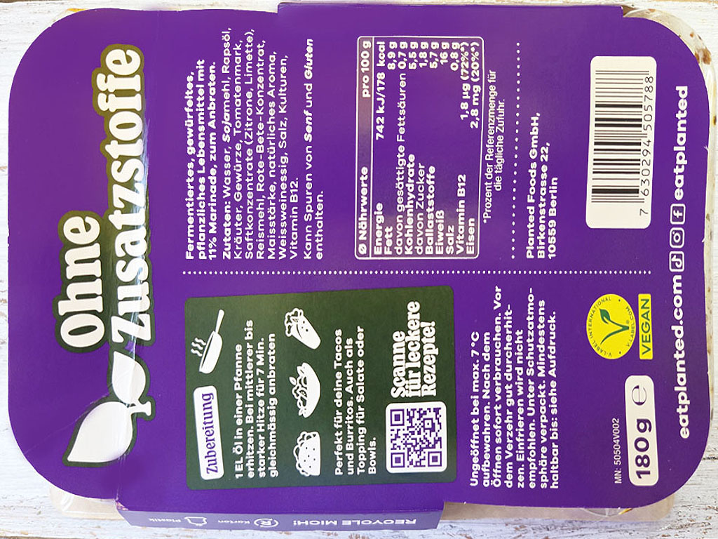 Planted. | Filet-Würfel a la mexicana | Herzschatz Purple vegan food packaging showing ingredients, nutrition panel, barcode, and QR code; includes vegan logo.